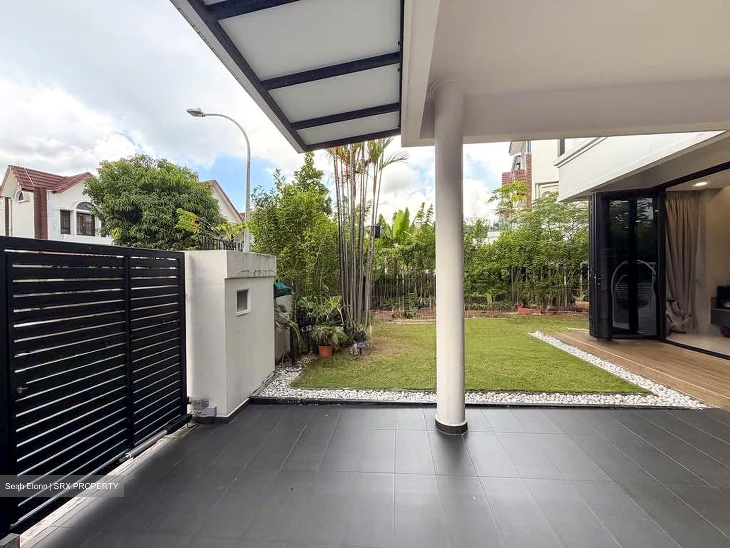 Parry Park (D19), Terrace #574192801